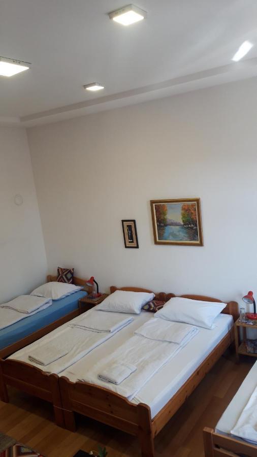 Apartment And Rooms"Tabasnice"Tuzla Centar Kültér fotó