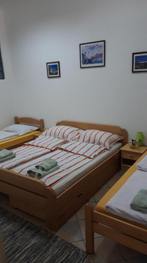 Apartment And Rooms"Tabasnice"Tuzla Centar Kültér fotó