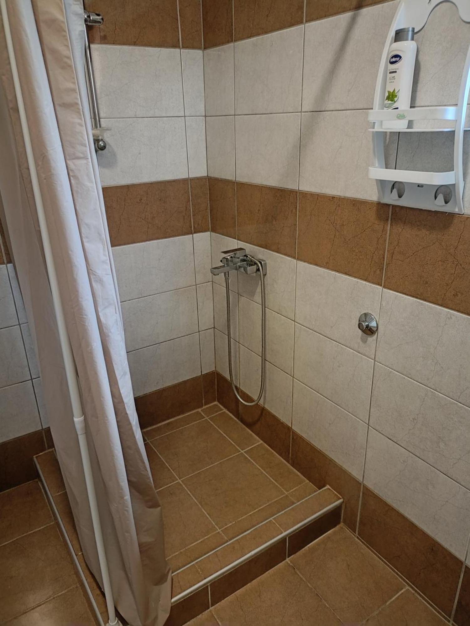 Apartment And Rooms"Tabasnice"Tuzla Centar Szoba fotó